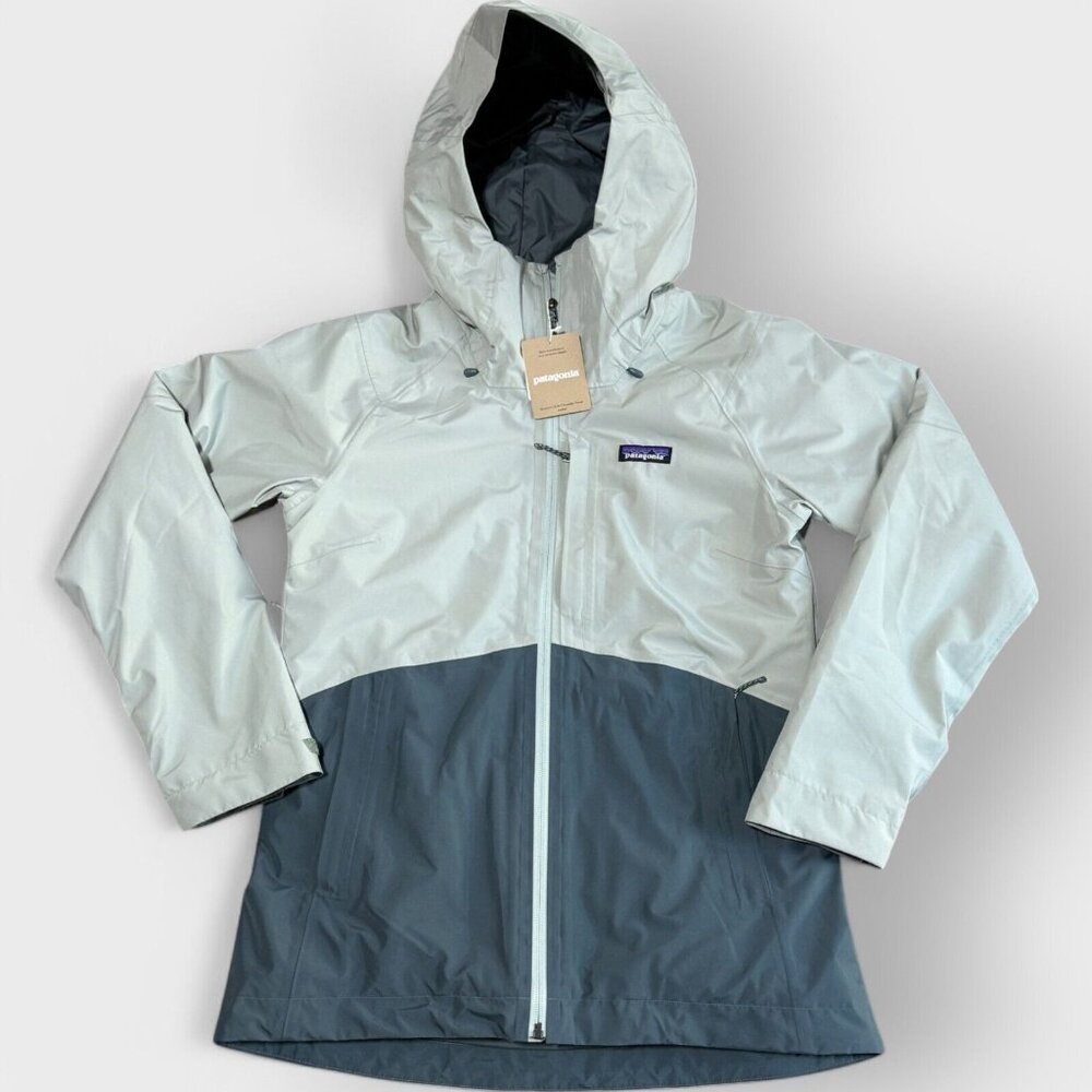 Patagonia Women's Ski Jacket - Light Gray and Dark Gray